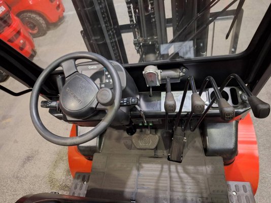 Chariot élévateur frontal 4 roues Hangcha A4W30