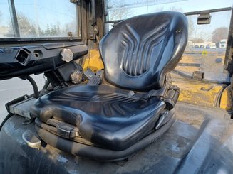 Chariot élévateur frontal 4 roues Caterpillar DP50NT
