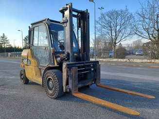 Chariot élévateur frontal 4 roues Caterpillar DP50NT