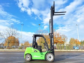 Chariot élévateur frontal 4 roues Hangcha XE35-H
