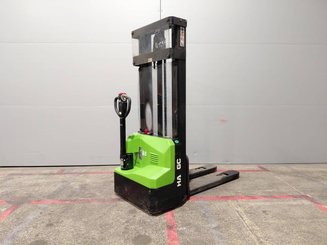 Gerbeur accompagnant Hangcha CDD12-A2MJ2-ISZ