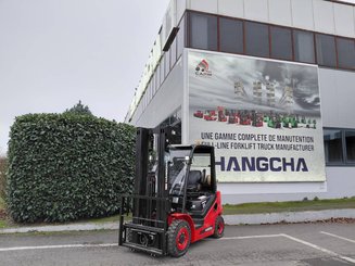 Chariot élévateur frontal 4 roues Hangcha XF25G-2