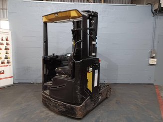 Chariot à mât rétractable Caterpillar NR16N2