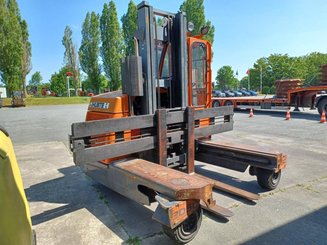 Chariot élévateur latéral multidirectionnel Hubtex DQ45G