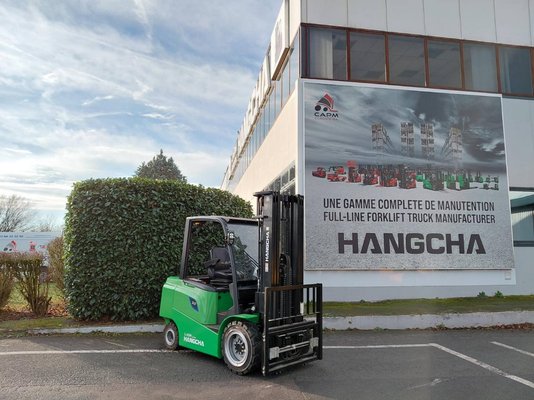 Chariot élévateur frontal 4 roues Hangcha AE30-I
