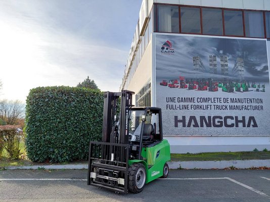 Chariot élévateur frontal 4 roues - AE30-I