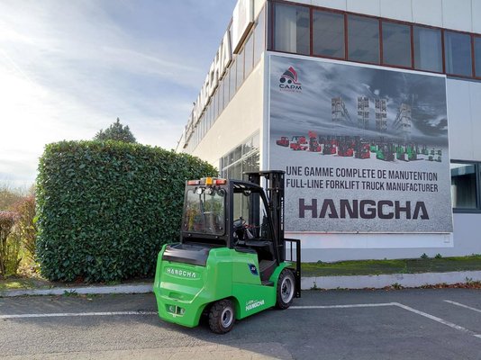 Chariot élévateur frontal 4 roues Hangcha AE30-I