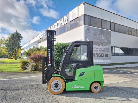 Chariot élévateur frontal 4 roues Hangcha AE30-I