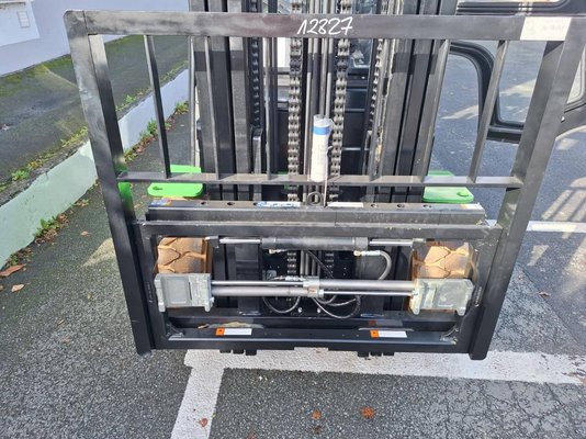 Chariot élévateur frontal 4 roues Hangcha AE30-I