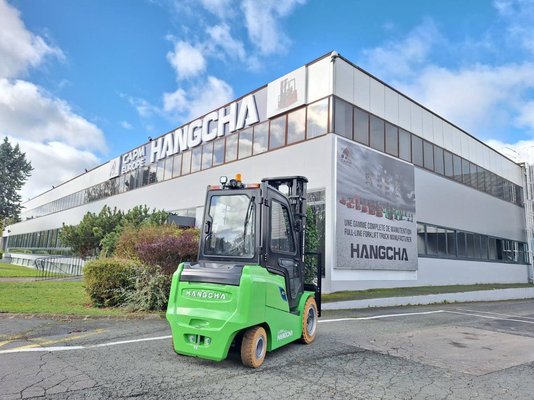 Chariot élévateur frontal 4 roues Hangcha AE30-I