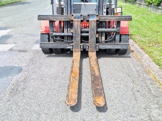 Chariot élévateur frontal 4 roues Dan Truck 9680 GD