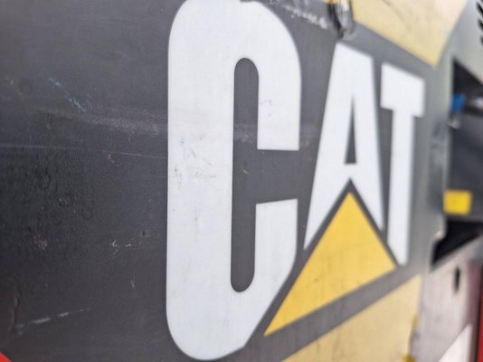 Gerbeur porté debout Caterpillar NSR20N