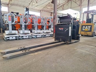 Préparateur de commande au sol Caterpillar NO20NE
