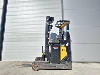 Chariot à mât rétractable Caterpillar NR16N2