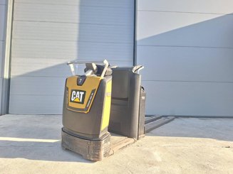 Préparateur de commande au sol Caterpillar N020NE
