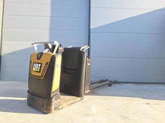 Préparateur de commande au sol Caterpillar N020NE