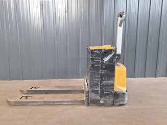 Transpalette accompagnant Caterpillar NPP20N2E