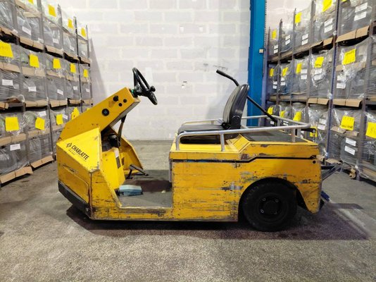 Tracteur industriel Charlatte TE206