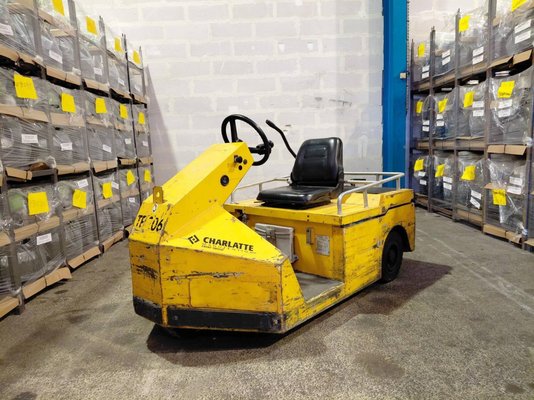 Tracteur industriel Charlatte TE206