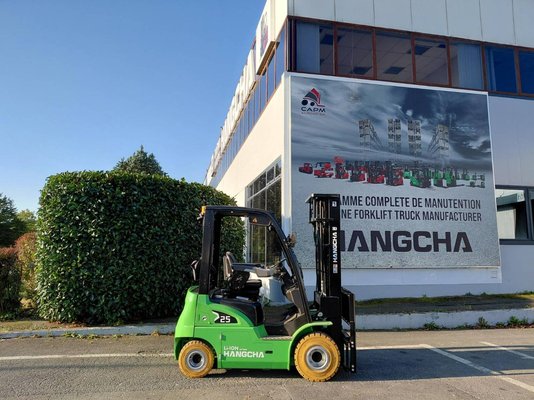 Chariot élévateur frontal 4 roues Hangcha XC25i