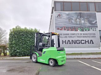Chariot élévateur frontal 4 roues Hangcha AE30-I