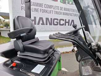 Chariot élévateur frontal 4 roues Hangcha AE30-I