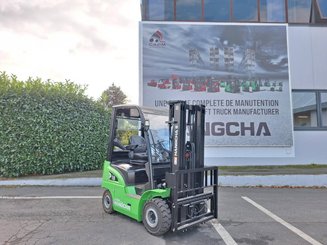 Chariot élévateur frontal 4 roues Hangcha XC18i