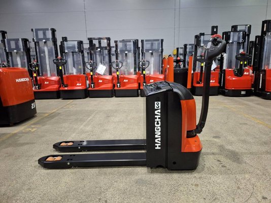 Transpalette accompagnant Hangcha CBD20-AC2