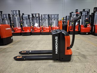 Transpalette accompagnant Hangcha CBD20-AC2