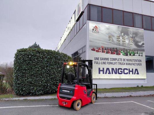 Chariot élévateur frontal 4 roues Hangcha AE18