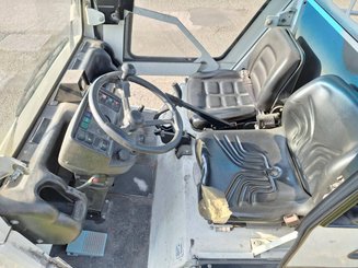 Tracteur de remorquage Charlatte TE225