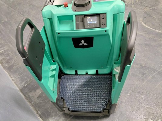 Transpalette porté debout Mitsubishi PBF25N3R MITSUBISHI