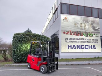 Chariot élévateur frontal 4 roues Hangcha AE15