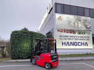 Chariot élévateur frontal 4 roues Hangcha AE15
