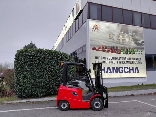 Chariot élévateur frontal 4 roues Hangcha AE15