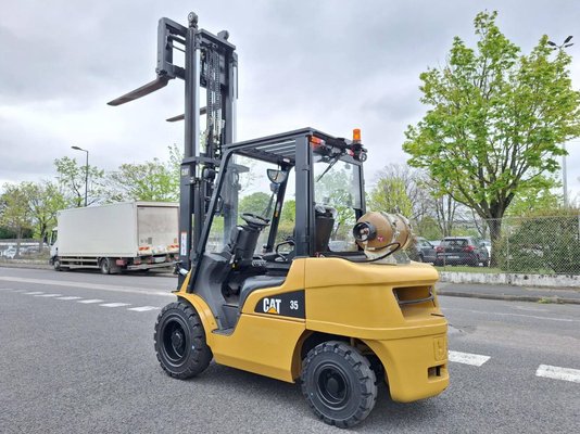 Chariot élévateur frontal 4 roues Caterpillar GP35 NTD