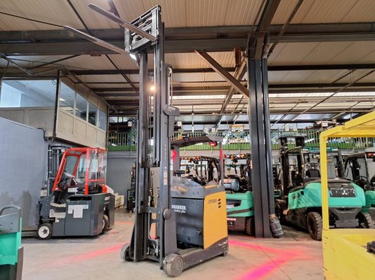 Chariot à mât rétractable Crown ESR5260-1.4