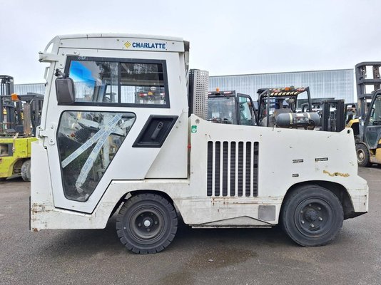 Tracteur industriel Charlatte TG225