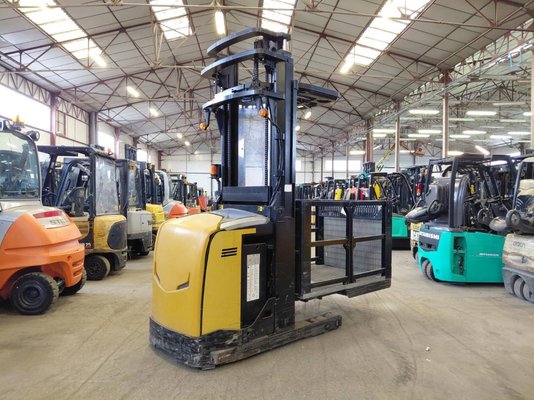 Préparateur de commandes à nacelle élevable - NOH10N