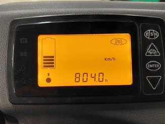 Chariot à mât rétractable OMG NEOS16 SE