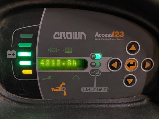 Transpalette porté debout Crown WT3040 2.00