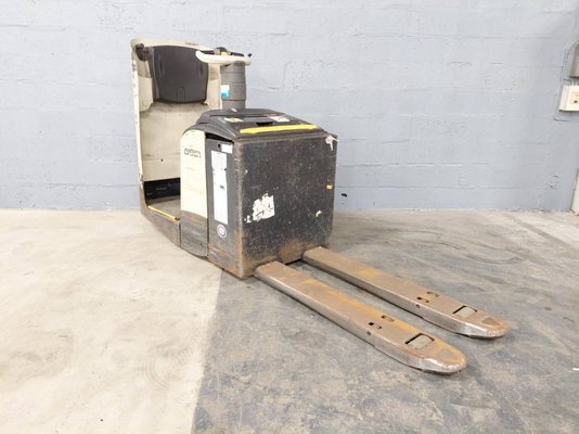 Transpalette porté debout Crown WT3040 2.00