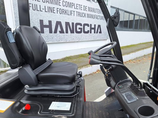 Chariot élévateur frontal 4 roues Hangcha AE18