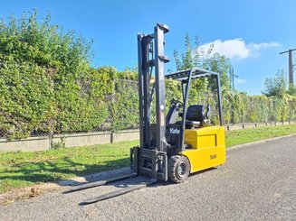 Chariot élévateur frontal 3 roues Yale ERP20 ATF