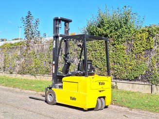 Chariot élévateur frontal 3 roues Yale ERP20 ATF