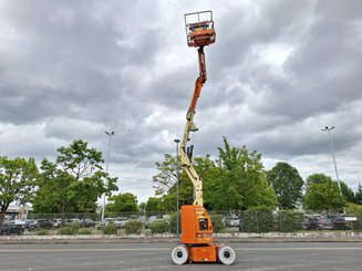 Nacelle articulée JLG E300AJP