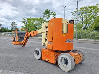 Nacelle articulée JLG E300AJP