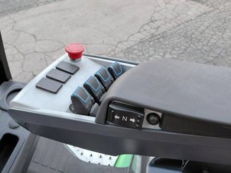 Chariot élévateur frontal 3 roues Hangcha XC3-18i (CPDS18-XCC2G-SI)