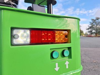 Tracteur de remorquage Hangcha QDD90-XD3i