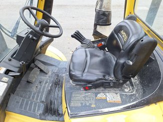 Chariot élévateur frontal 4 roues Hyster H4.00XM-5